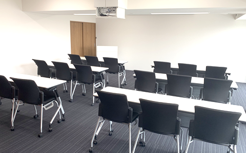 会議室・スクール配置